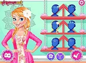 Royal Blossom Crown Designer